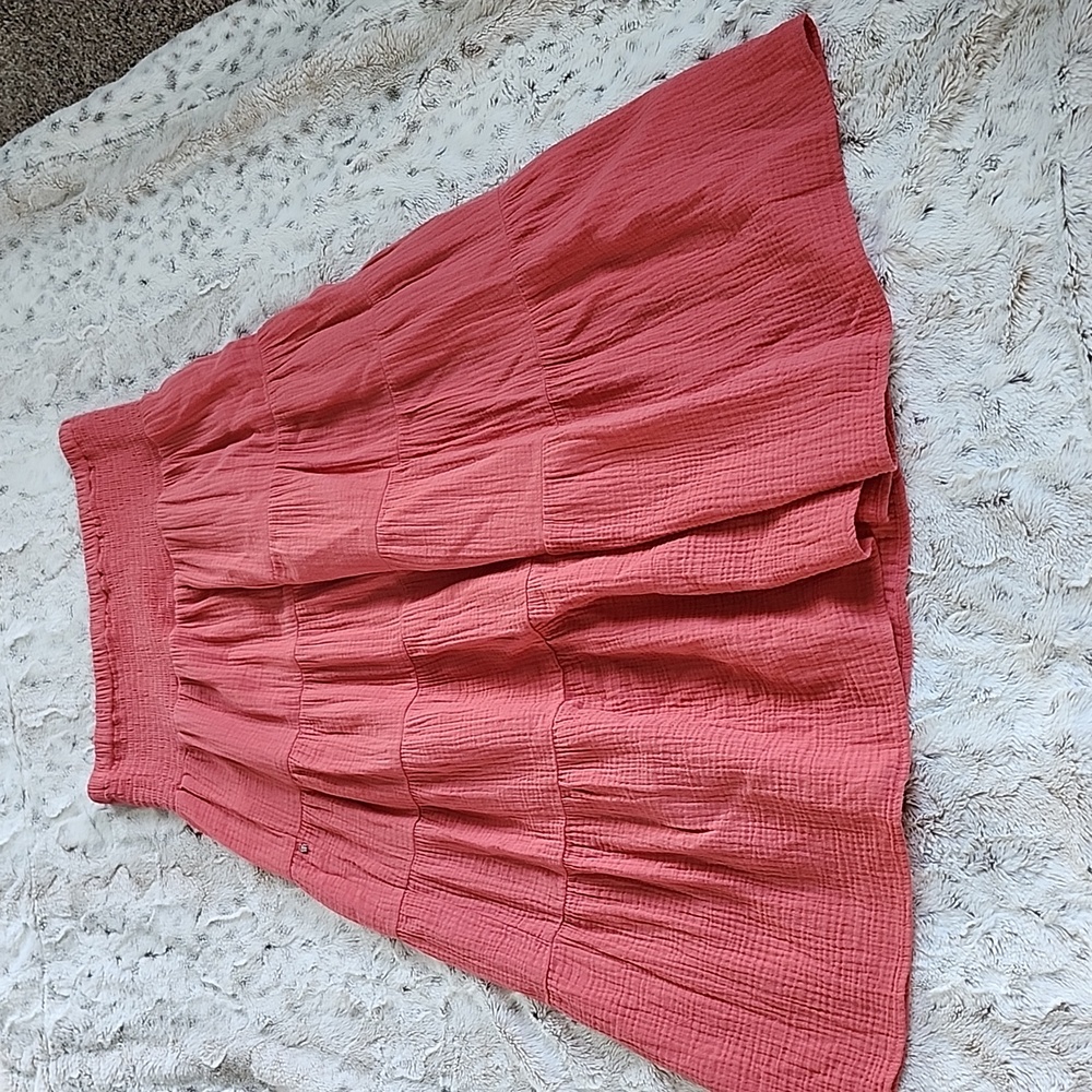 DKNY Coral Maxi Tiered Skirt With Smocked Waist NEW - Picture 3 of 13